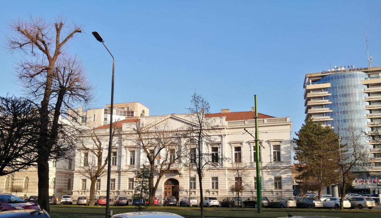 Casa Clau Apartment Arad Exterior photo